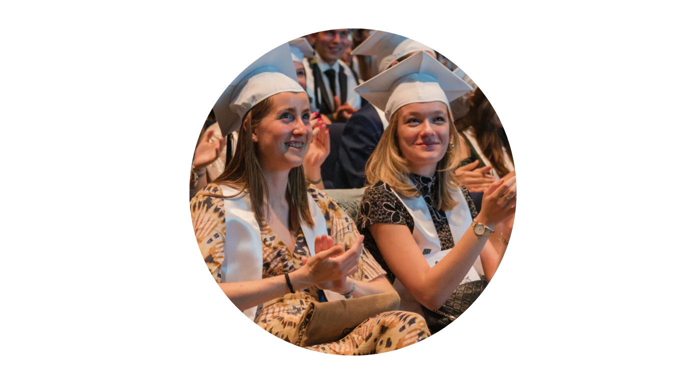 Academica Öğrencileri